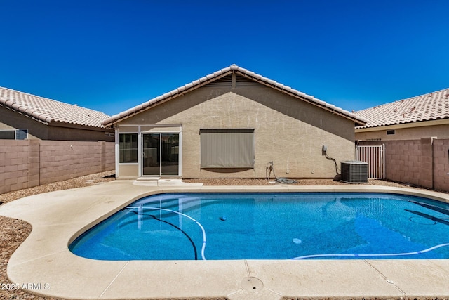 16120 N 86th Ln, Peoria, AZ 85382 - view of swimming pool with a fenced backyard, a patio, and central AC
