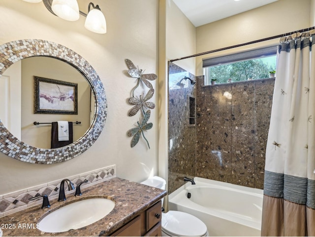 full bathroom featuring shower / bath combo with shower curtain, toilet, and vanity