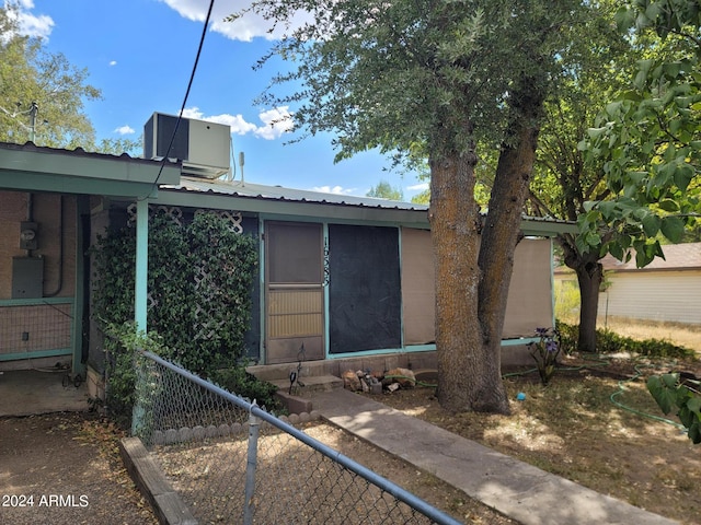 view of side of property