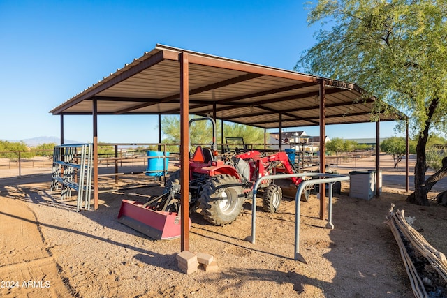 exterior space featuring an outbuilding