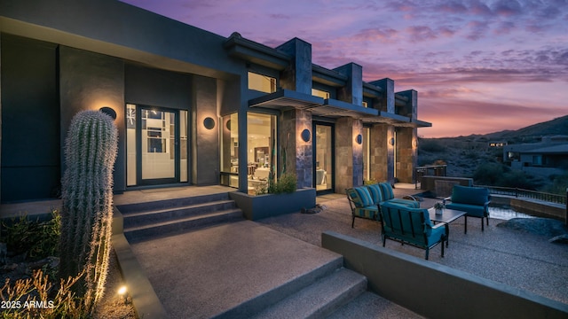 1805 E Rocky Slope Dr, Phoenix, AZ 85048 - view of patio featuring an outdoor hangout area