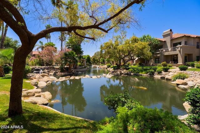 view of water feature