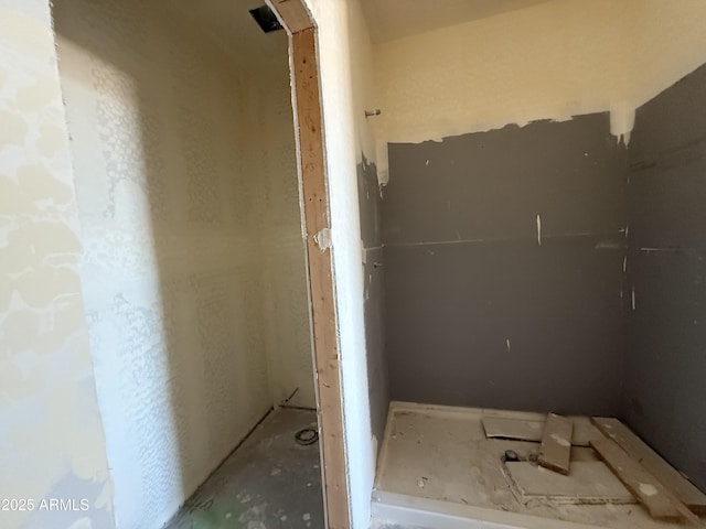 4517 S 95th Dr, Tolleson, AZ 85353 - view of bathroom