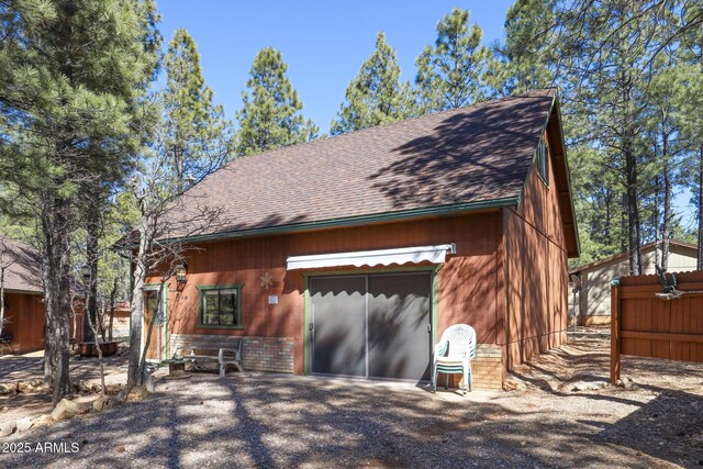 583 Reata Pass, Happy Jack, AZ 86024 - garage with fence