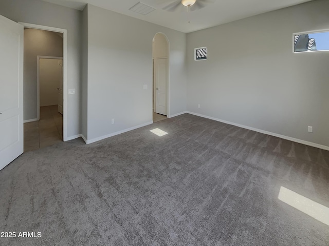 unfurnished room featuring carpet flooring and ceiling fan