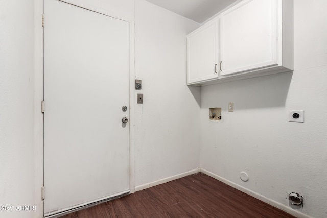 2906 W Irma Ln, Phoenix, AZ 85027 - washroom featuring cabinet space, hookup for a washing machine, electric dryer hookup, dark wood-type flooring, and gas dryer hookup