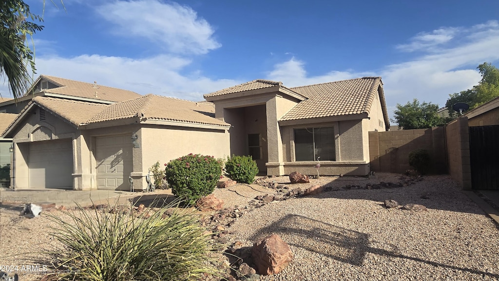 view of front of house with a garage