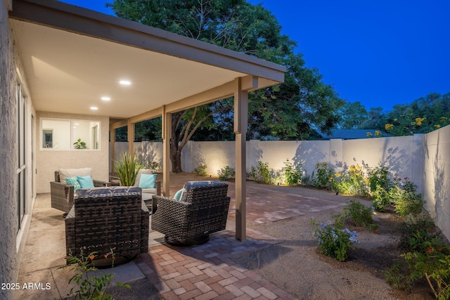 7223 N 14th St, Phoenix, AZ 85020 - fenced backyard featuring a patio