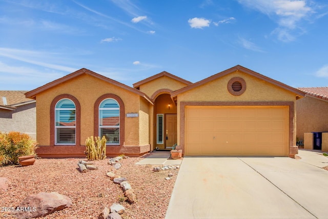6831 S Coral Gable Dr, Chandler, AZ 85249 - view of front facade with stucco siding, driveway, and a garage