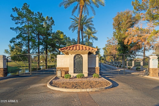 3665 S Jojoba Way, Chandler, AZ 85248 - view of gate