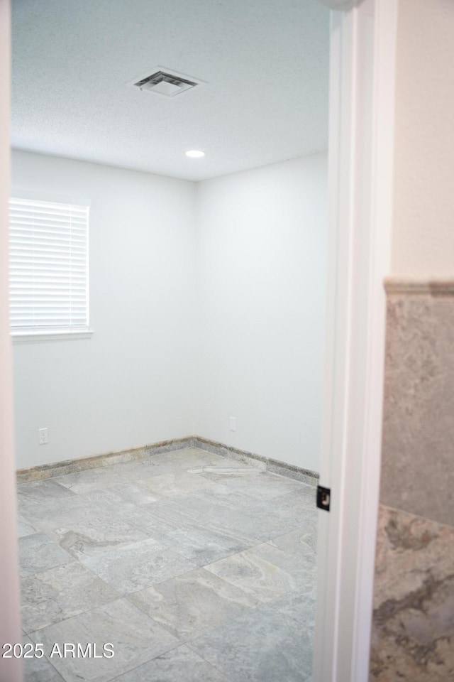 1632 E Saint Charles Ave, Phoenix, AZ 85042 - view of empty room