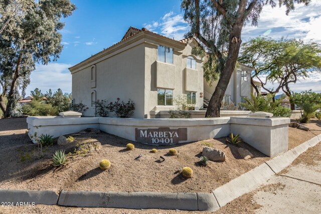 10401 N 52nd St Unit 210, Paradise Valley, AZ 85253 - view of side of property with stucco siding
