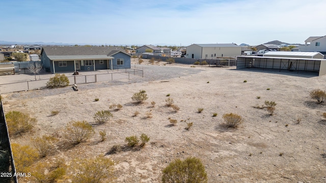 view of yard with an outbuilding