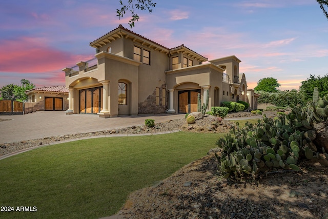 6215 E Turquoise Ave, Paradise Valley, AZ 85253 - mediterranean / spanish-style home with a yard and a balcony