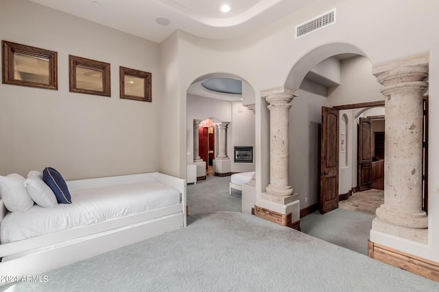 bedroom featuring carpet flooring