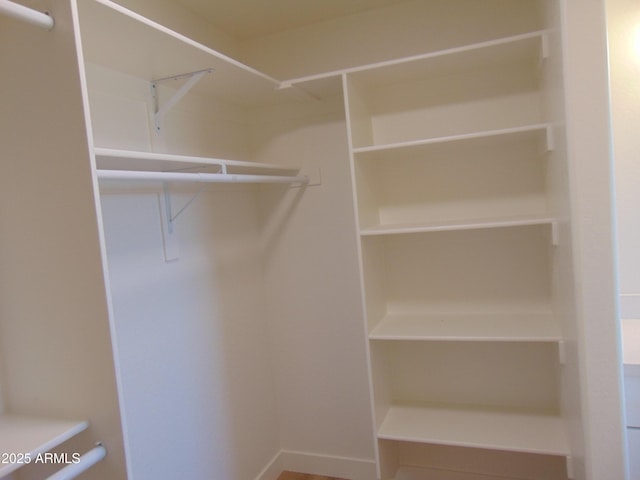 17707 E Jackrabbit Rd, Mayer, AZ 86333 - view of walk in closet