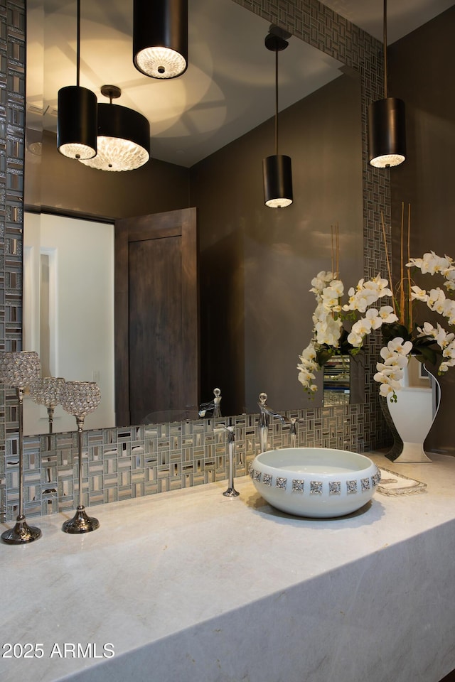10205 E Happy Valley Rd, Scottsdale, AZ 85255 - bathroom with backsplash