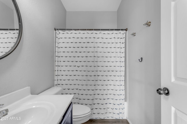 1405 S Honeysuckle Cir, Gilbert, AZ 85296 - full bath featuring toilet, a shower with shower curtain, vanity, and wood finished floors