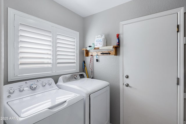 1231 E Sunburst Ln, Tempe, AZ 85284 - laundry area with separate washer and dryer