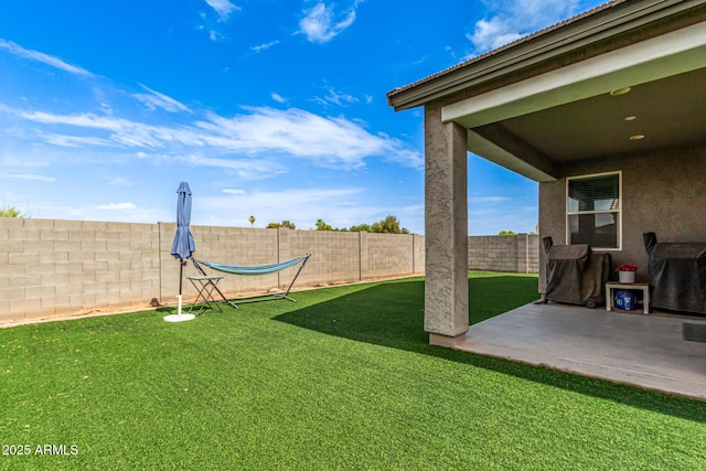 7910 S 33rd Ln, Laveen, AZ 85339 - fenced backyard featuring a patio