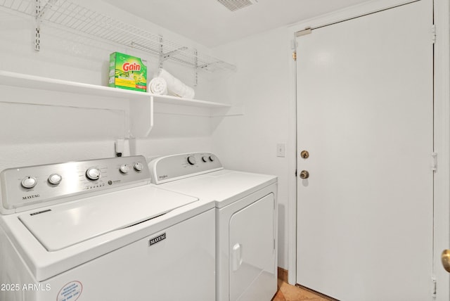 20809 N 1st Ave, Phoenix, AZ 85027 - laundry area featuring washing machine and dryer