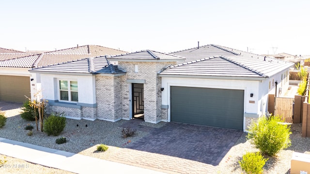 view of front of house featuring a garage