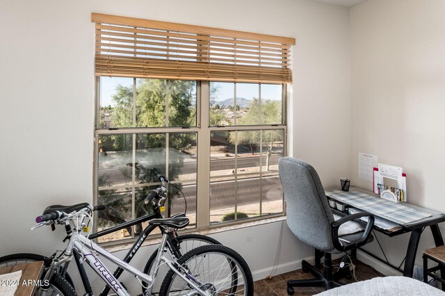 14950 W Mountain View Blvd Unit 1305, Surprise, AZ 85374 - home office featuring baseboards