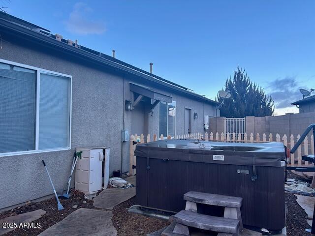 7604 E Sedalia Trl, Prescott Valley, AZ 86315 - view of side of property featuring a hot tub