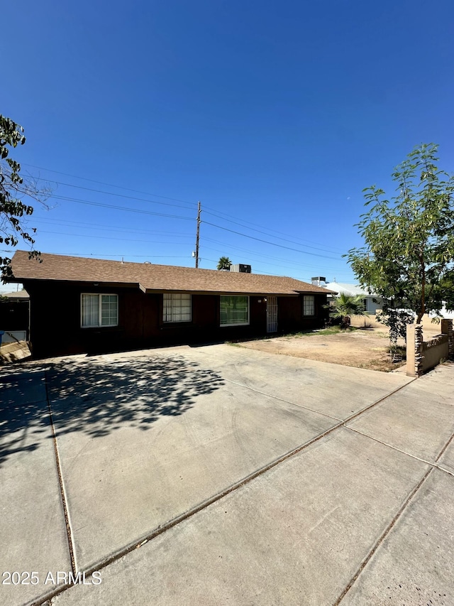 3211 W Campbell Ave, Phoenix, AZ 85017 - view of ranch-style house