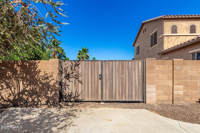 21605 S 187th Way, Queen Creek, AZ 85142 - gate with a patio area