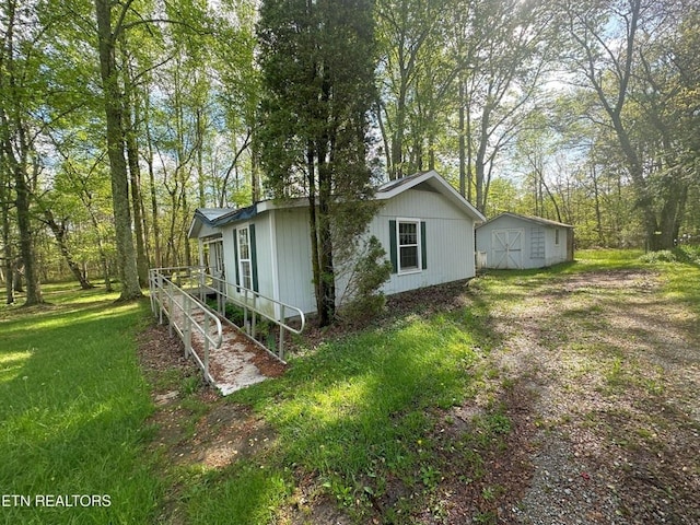 1028 Kennedy Rd, Jamestown, TN 38556 - photo 27