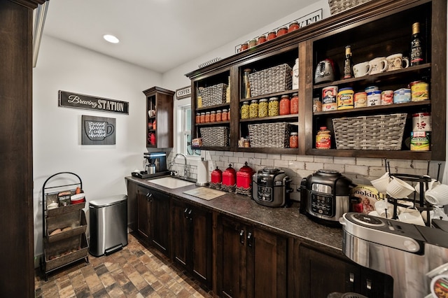 8275 Medlin Rd, Baxter, TN 38544 - bar featuring tasteful backsplash and recessed lighting