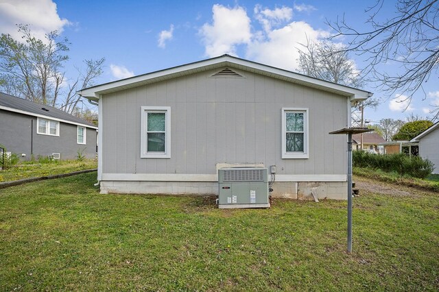 555 Hayes St, Smithville, TN 37166 - photo 24