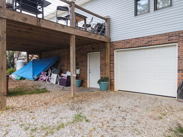 5414 Doubleview Cir, Baxter, TN 38544 - garage with driveway