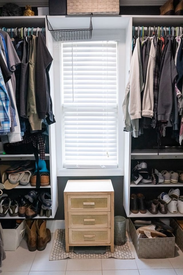 5414 Doubleview Cir, Baxter, TN 38544 - walk in closet with tile patterned floors