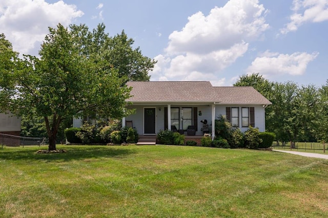 5414 Doubleview Cir, Baxter, TN 38544 - ranch-style house with a porch and roof with shingles