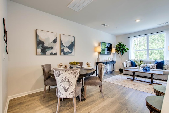222 Dale Mires Ln, Baxter, TN 38544 - dining area featuring wood finished floors and recessed lighting