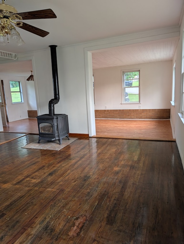 400 Miller St, Livingston, TN 38570 - photo 2