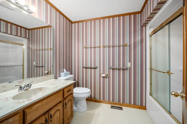 full bath with crown molding, visible vents, toilet, vanity, and wallpapered walls