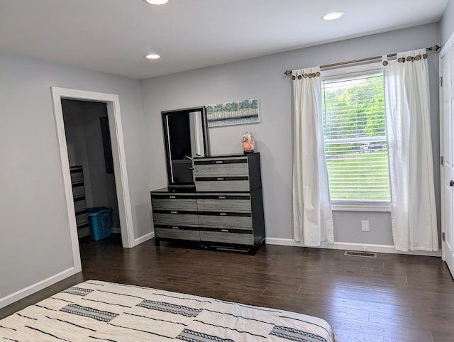 3569 Dry Mill Creek Rd, Hilham, TN 38568 - bedroom with wood finished floors and recessed lighting