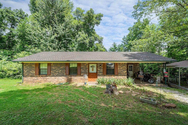 811 Greenfield Dr, Livingston, TN 38570 - photo 1