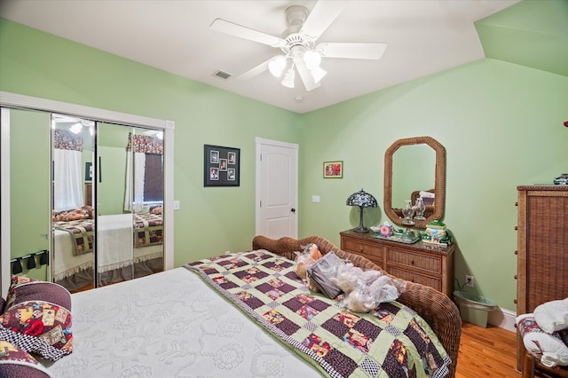 292 Mclerran Cemetery Rd, Moss, TN 38575 - bedroom featuring a ceiling fan, wood finished floors, and lofted ceiling