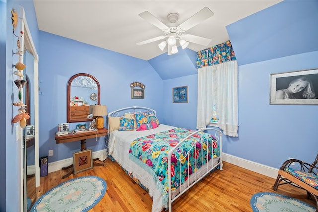 292 Mclerran Cemetery Rd, Moss, TN 38575 - bedroom featuring wood finished floors, lofted ceiling, and ceiling fan
