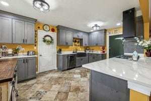 595 Pack Cir, Smithville, TN 37166 - photo 17