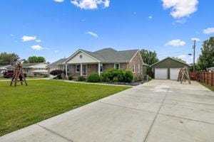 595 Pack Cir, Smithville, TN 37166 - photo 1