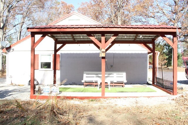 214 Holiday Ln, Sparta, TN 38583 - photo 3