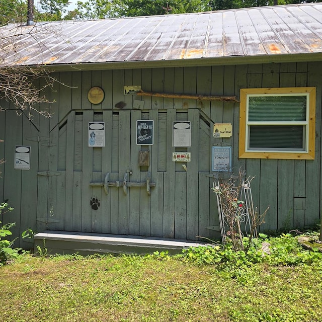 190 Roughshod Ln, Hilham, TN 38568 - property entrance