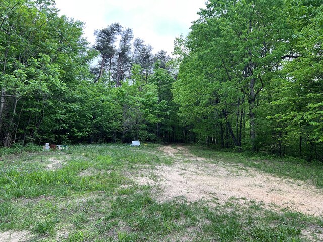9550 Rocky Point Rd, Cookeville, TN 38506
