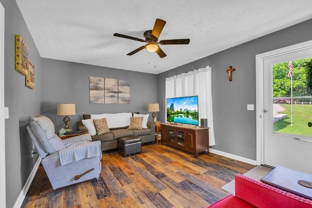 1357 Freehill Rd, Celina, TN 38551 - photo 4
