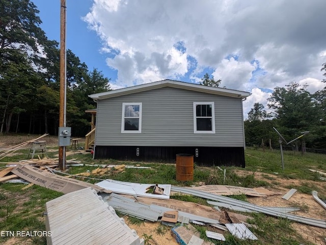 216 Valerie Dr, Deer Lodge, TN 37726 - back of house